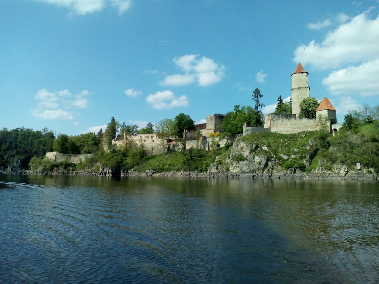 zvikov